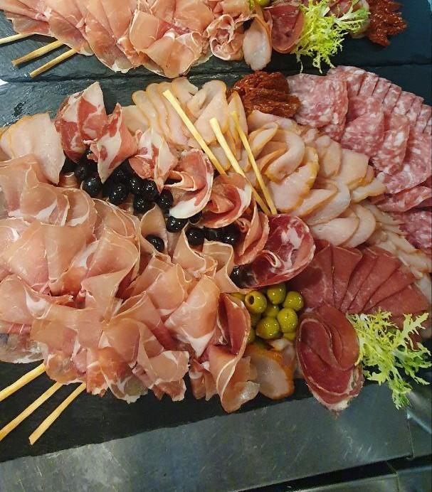 Мясное ассорти