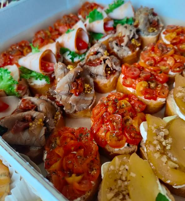 Кростини 20 шт. Кростини 20 шт.