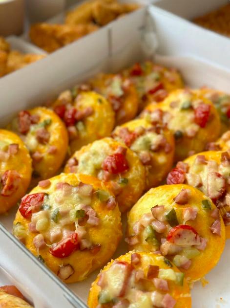 Мини пицца 10 шт. Мини пицца 10 шт.