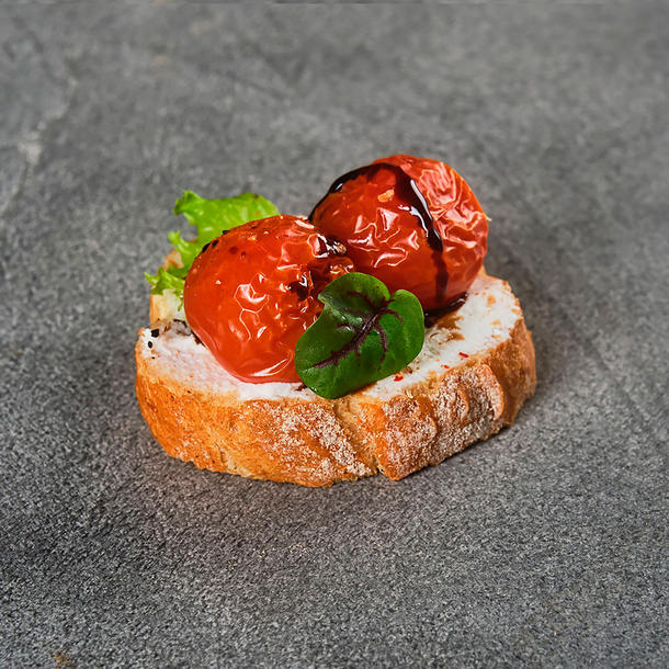 Пинчос с томатами Пинчос с томатами