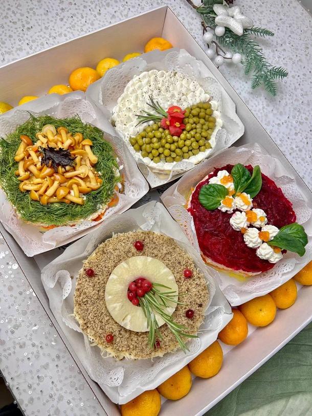 Комбо "Новогодний микс в тарелке" Комбо "Новогодний микс в тарелке"