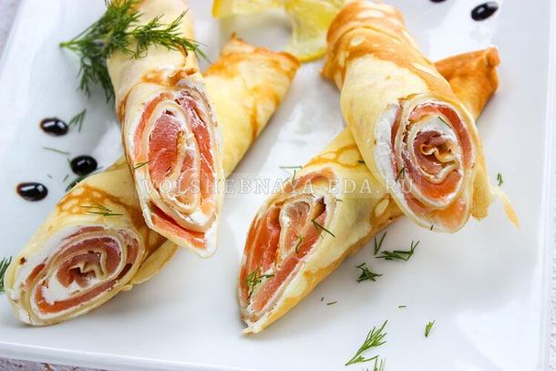 Блинчики со слабосоленой семгой