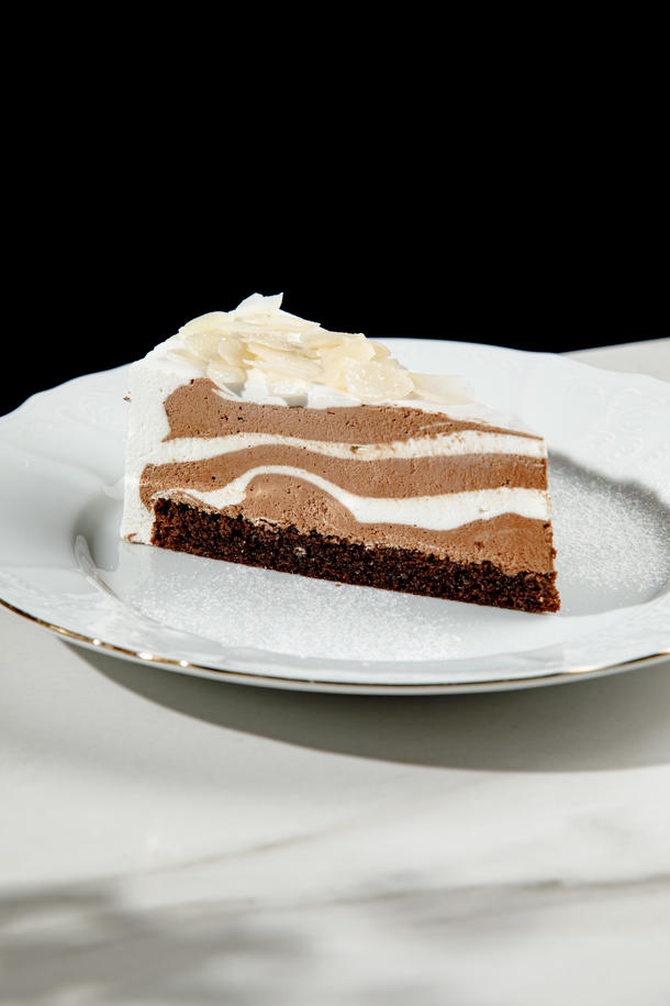 Три шоколада