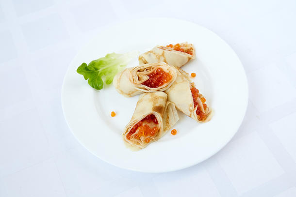Блинчики с красной икорочкой Блинчики с красной икорочкой