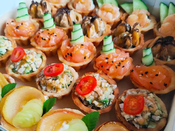 Фуршет на 15 персон в Барнауле