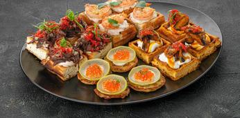 Аппетитный фуршетный сет на 10-12 персон