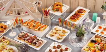 Аппетитный фуршетный сет на 25-30 персон